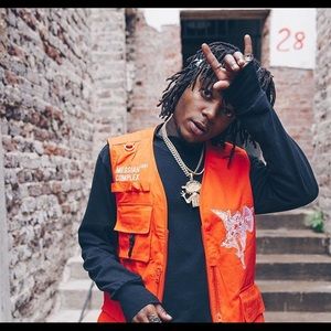 Meet your Posher, Ethan